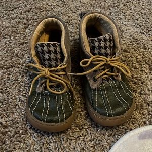 Livie and Luca boys shoes size 8 toddler